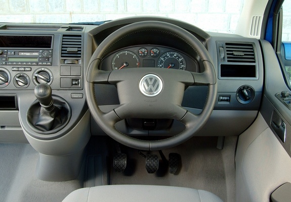 Volkswagen T5 Caravelle UK-spec 2003–09 wallpapers