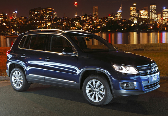 Photos of Volkswagen Tiguan Sport & Style AU-spec 2011