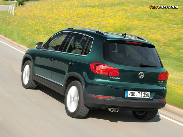 Pictures of Volkswagen Tiguan Sport & Style 2011 (640 x 480)