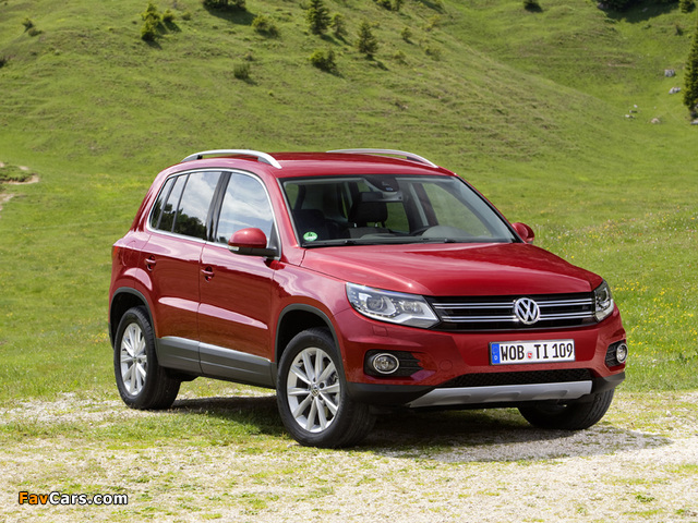 Pictures of Volkswagen Tiguan Track & Style 2011 (640 x 480)