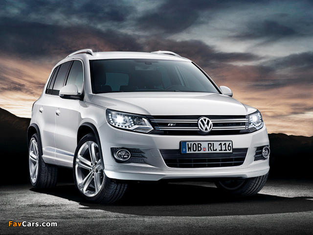 Pictures of Volkswagen Tiguan R-Line 2011 (640 x 480)