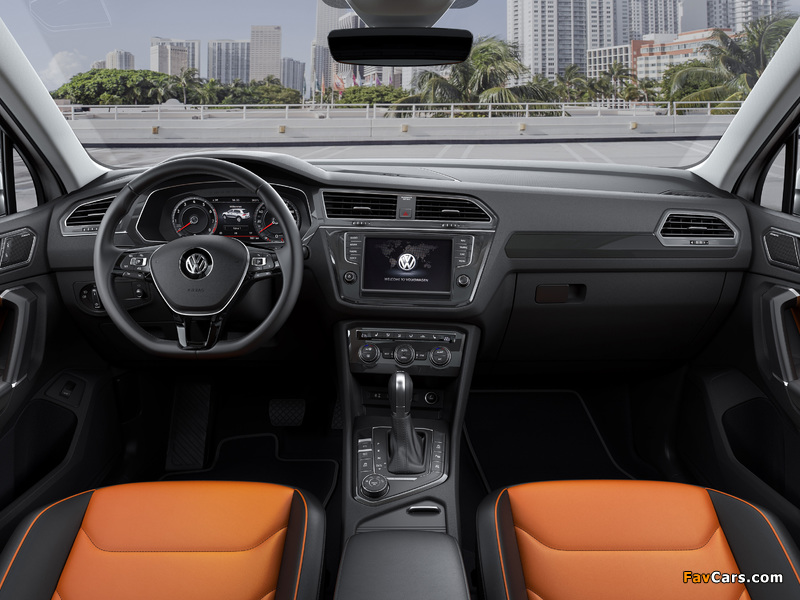 Pictures of Volkswagen Tiguan R-Line 2016 (800 x 600)