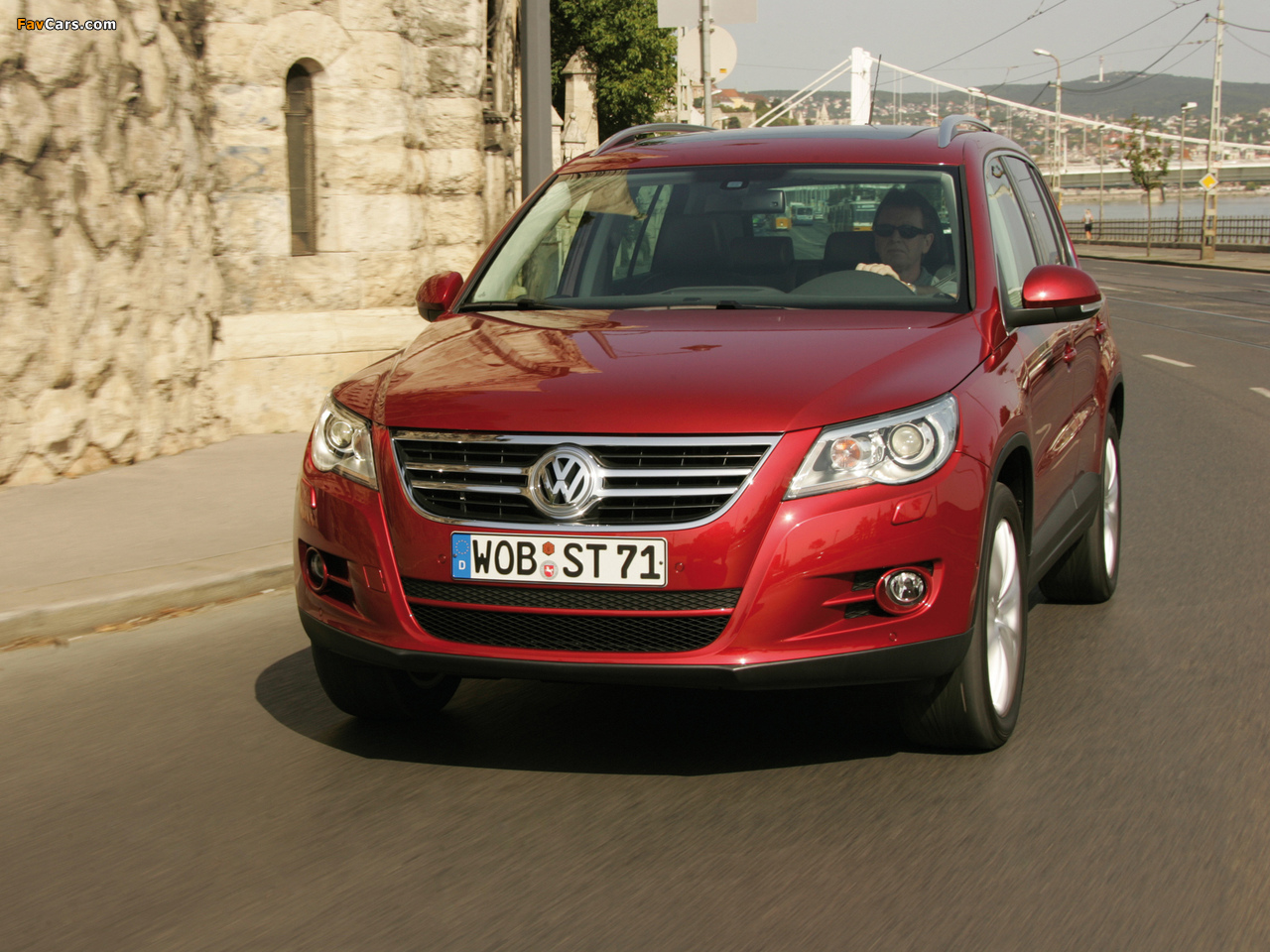 Volkswagen Tiguan 2008–11 images (1280 x 960)