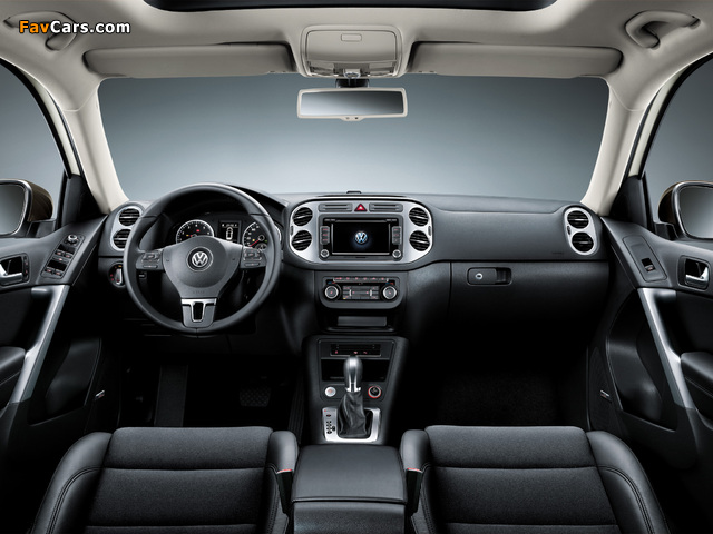 Volkswagen Tiguan CN-spec 2009 pictures (640 x 480)