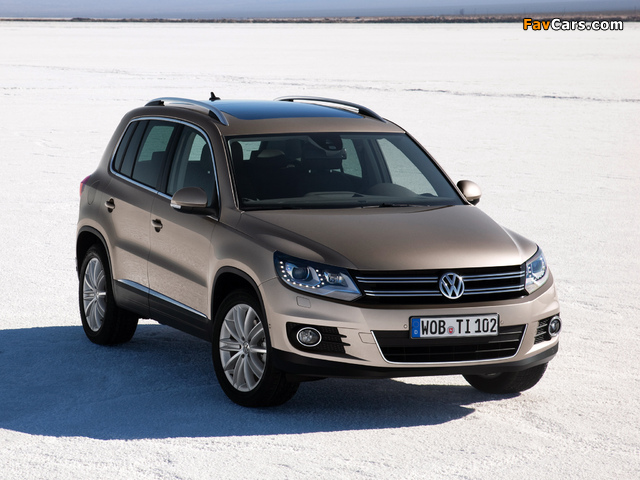 Volkswagen Tiguan Sport & Style 2011 pictures (640 x 480)