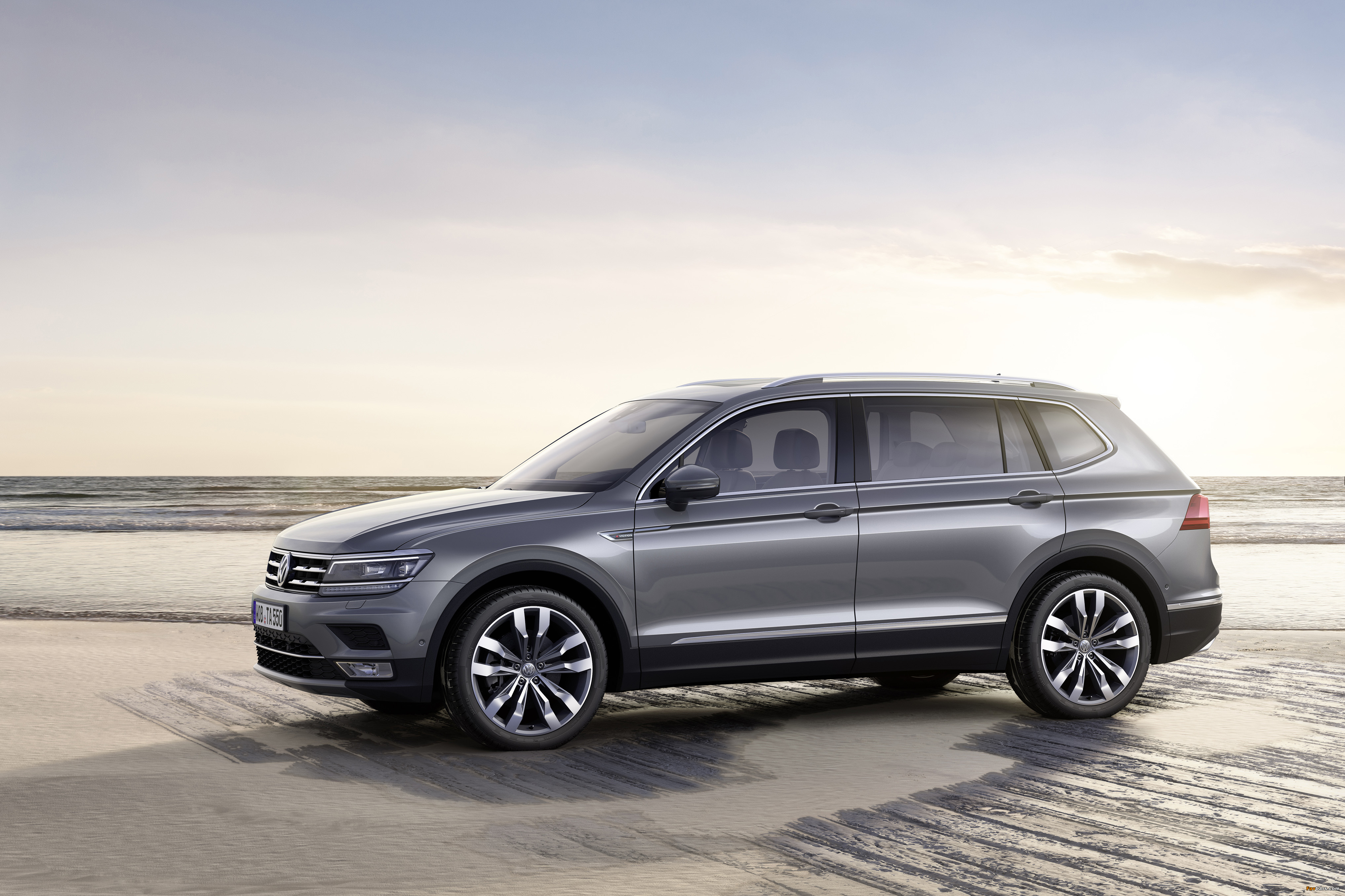 Volkswagen Tiguan Allspace 2017 wallpapers (4069 x 2712)