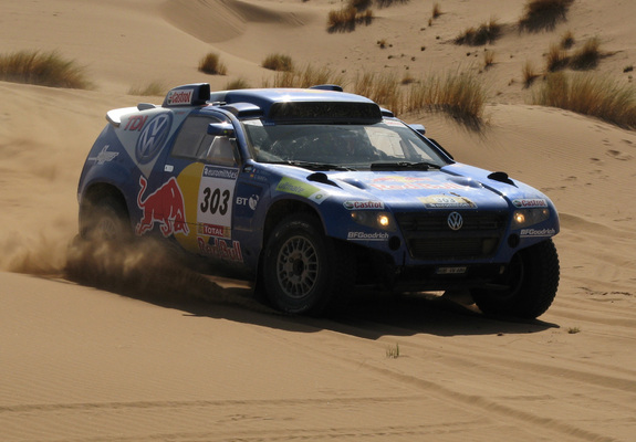 Images of Volkswagen Race Touareg 2004–06