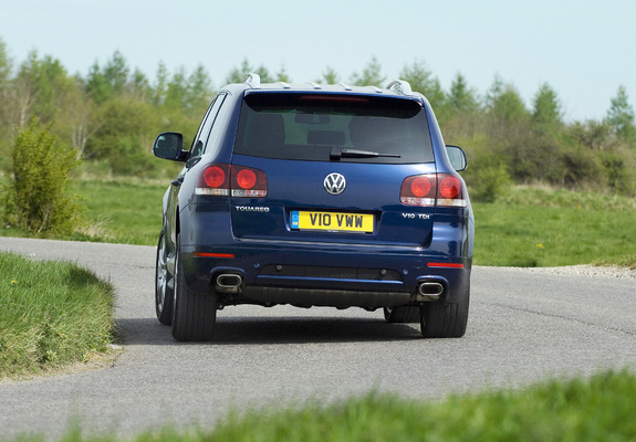 Images of Volkswagen Touareg V10 TDI UK-spec 2007–09