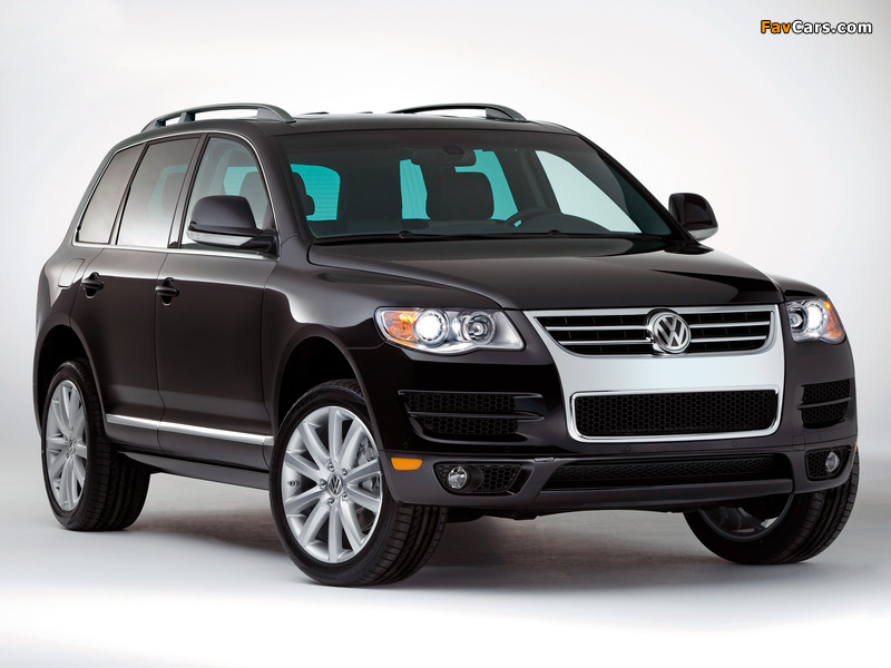 Images of Volkswagen Touareg V6 TDI Lux Limited 2009 (800 x 600)
