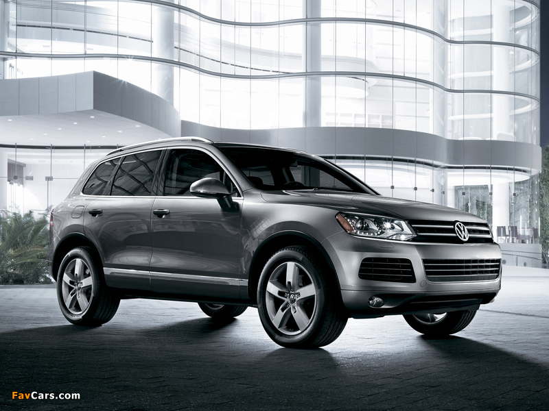 Images of Volkswagen Touareg Hybrid US-spec 2010 (800 x 600)