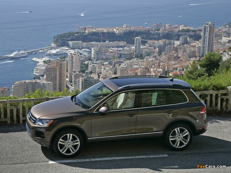 Images of Volkswagen Touareg V6 TDI US-spec 2010 (800 x 600)