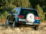 Photos of Volkswagen Touareg V6 TDI 2004–07