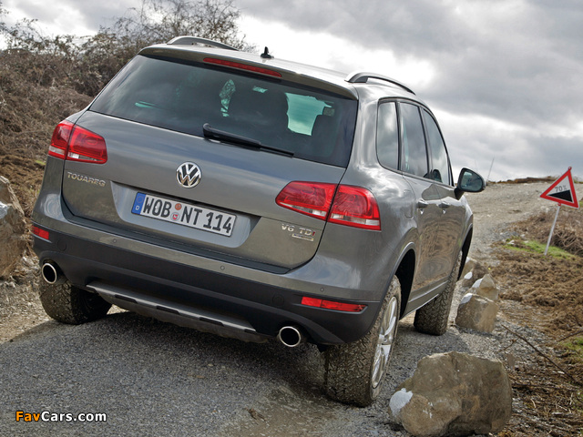 Photos of Volkswagen Touareg V6 TDI Terrain Tech Paket 2010 (640 x 480)