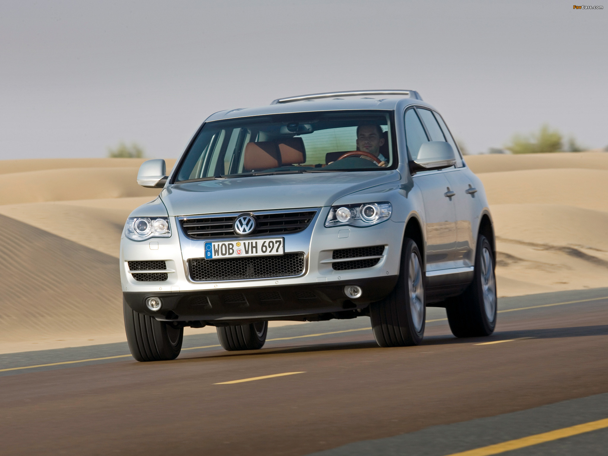 Pictures of Volkswagen Touareg V6 TDI 2007–10 (2048 x 1536)