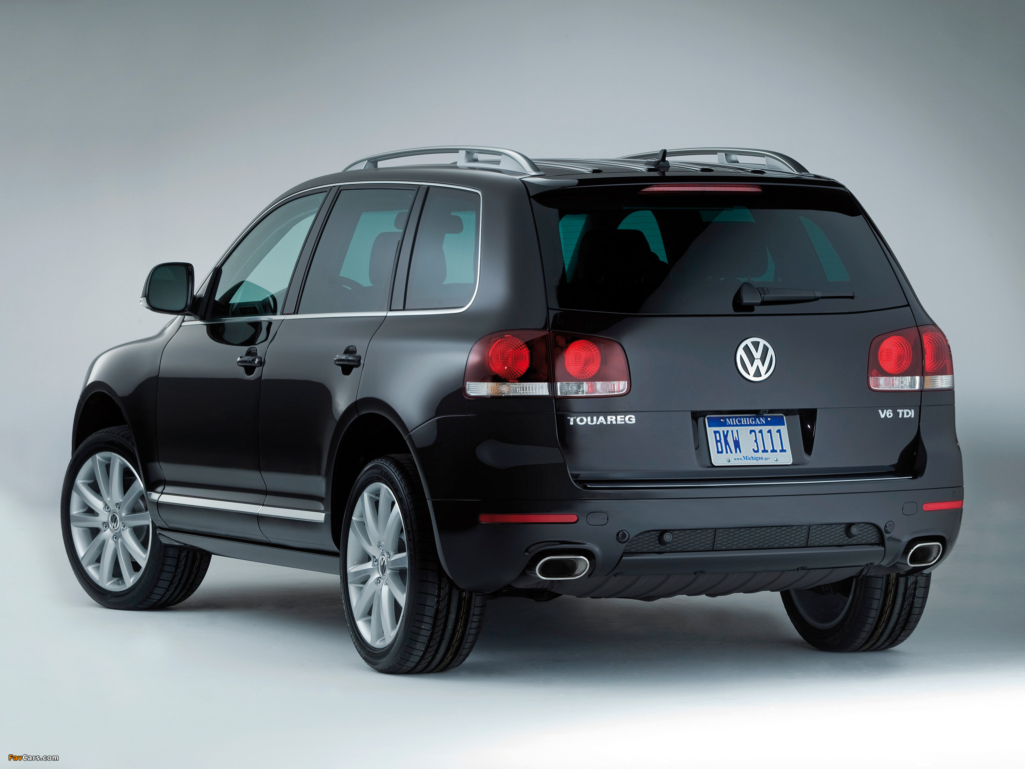 Pictures of Volkswagen Touareg V6 TDI Lux Limited 2009 (2048 x 1536)