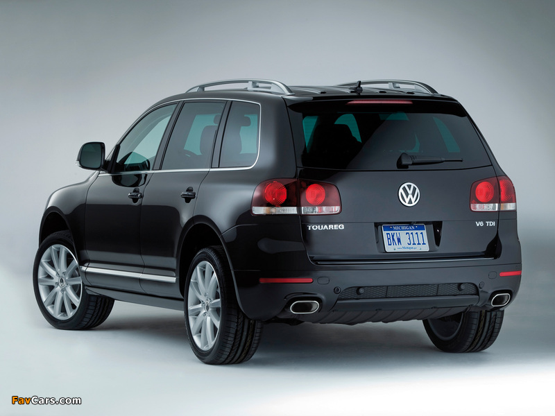 Pictures of Volkswagen Touareg V6 TDI Lux Limited 2009 (800 x 600)