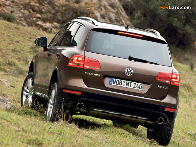 Pictures of Volkswagen Touareg V8 TDI 2010 (640 x 480)