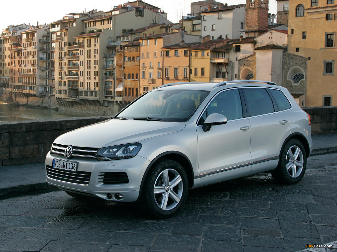 Pictures of Volkswagen Touareg V6 FSI 2010 (1280 x 960)