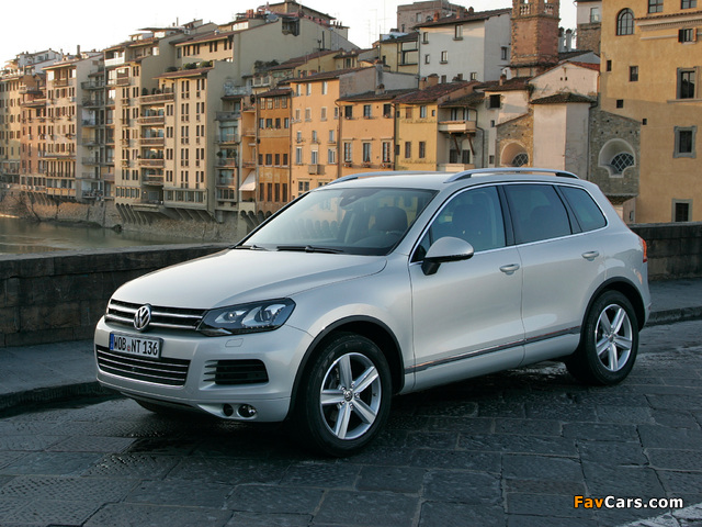 Pictures of Volkswagen Touareg V6 FSI 2010 (640 x 480)