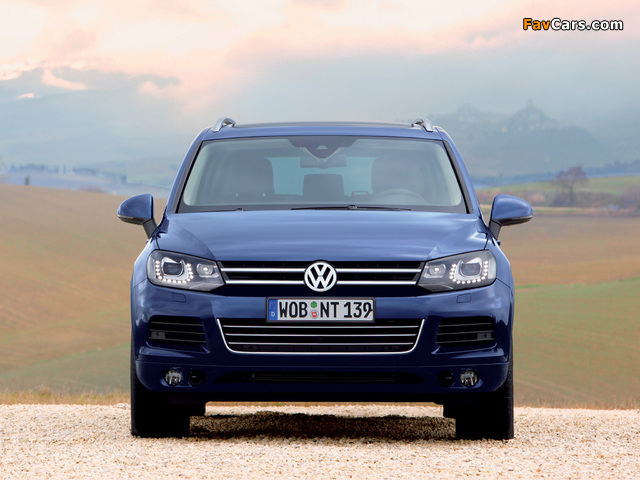Pictures of Volkswagen Touareg V6 TDI 2010 (640 x 480)