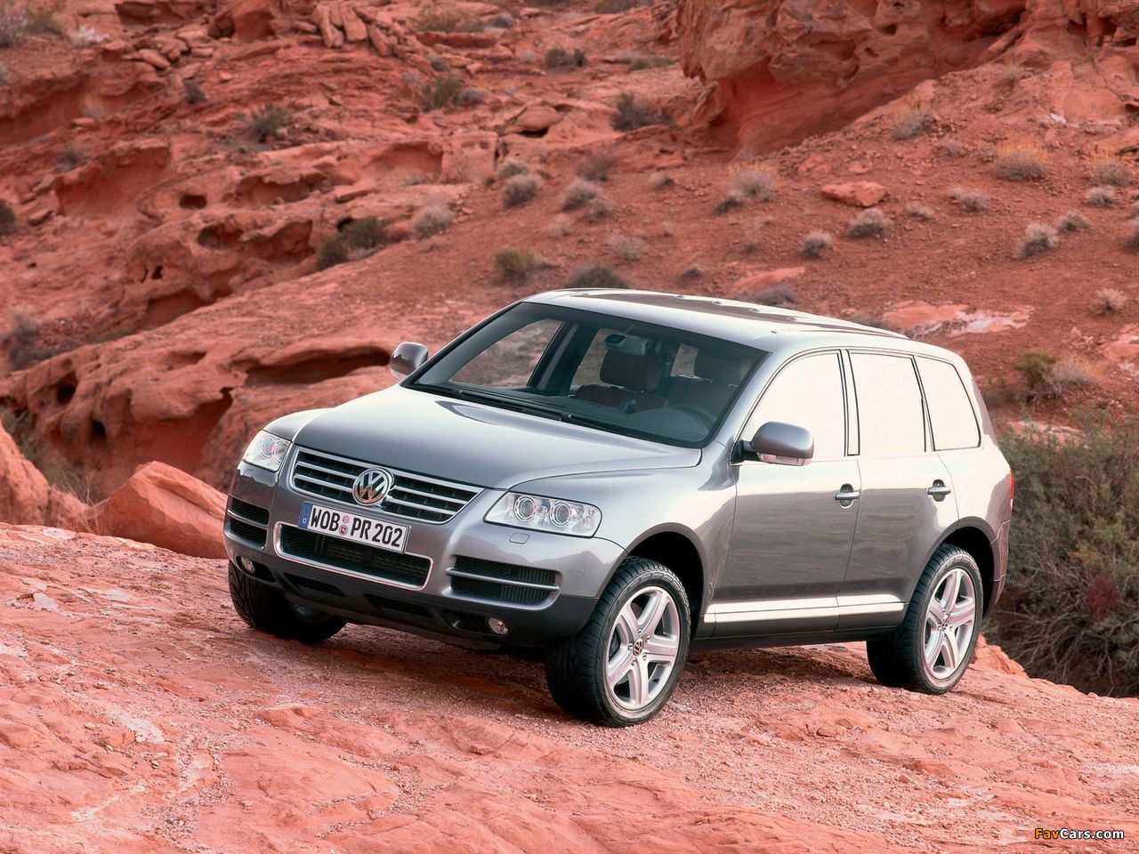 Volkswagen Touareg V10 TDI 2002–07 wallpapers (1280 x 960)