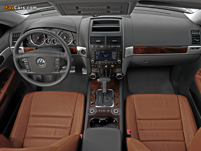 Volkswagen Touareg V6 TDI Clean Diesel 2009 photos (640 x 480)