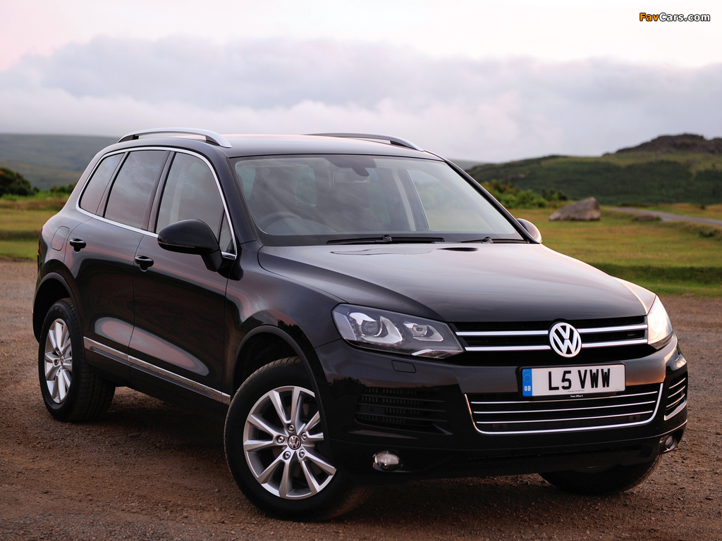 Volkswagen Touareg V6 TDI UK-spec 2010 images (1024 x 768)