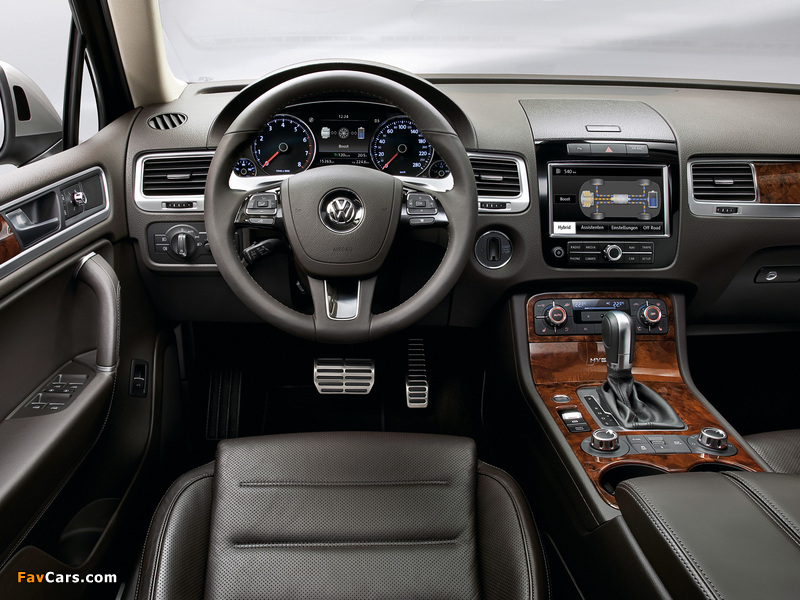Volkswagen Touareg Hybrid 2010 images (800 x 600)