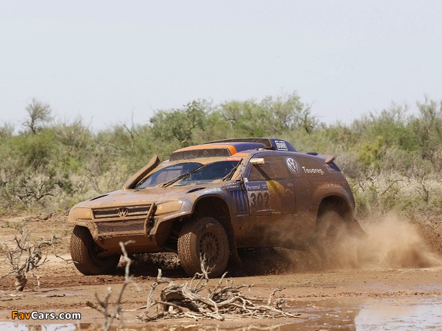 Volkswagen Race Touareg 3 2010 photos (640 x 480)