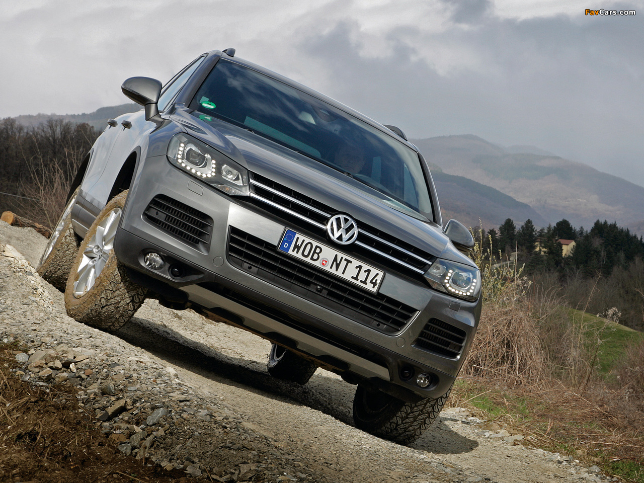 Volkswagen Touareg V6 TDI Terrain Tech Paket 2010 photos (1280 x 960)