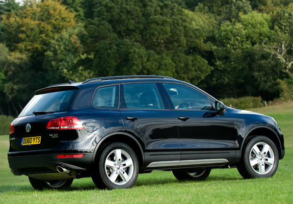 Volkswagen Touareg V6 TDI UK-spec 2010 photos