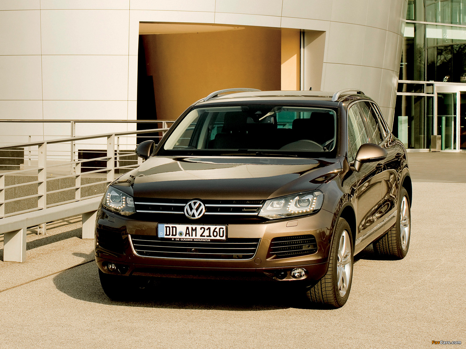 Volkswagen Touareg V8 TDI 2010 photos (1600 x 1200)