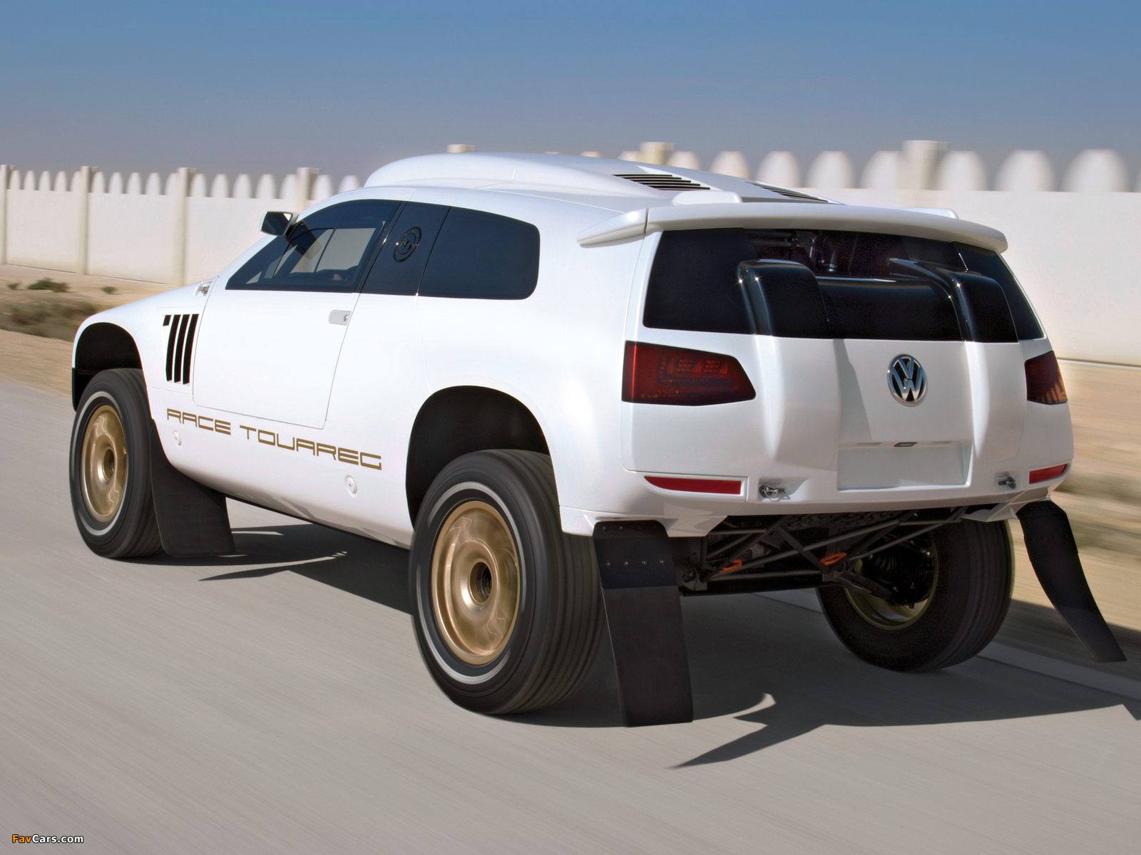 Volkswagen Race Touareg 3 Qatar Concept 2011 images (1600 x 1200)