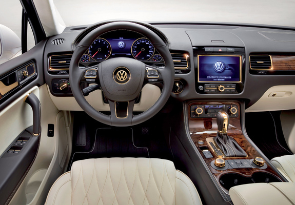 Volkswagen Touareg V8 TDI Gold Edition Concept 2011 images
