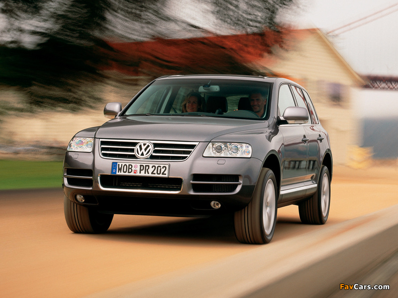 Volkswagen Touareg V10 TDI 2002–07 wallpapers (800 x 600)