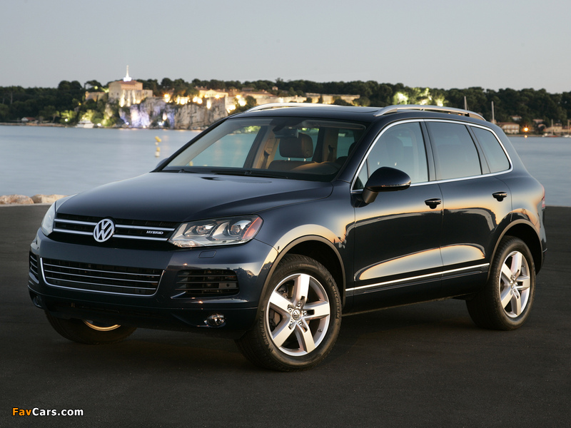 Volkswagen Touareg Hybrid US-spec 2010 wallpapers (800 x 600)