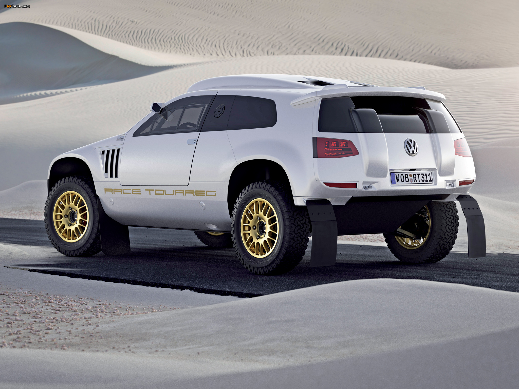 Volkswagen Race Touareg 3 Qatar Concept 2011 wallpapers (2048 x 1536)
