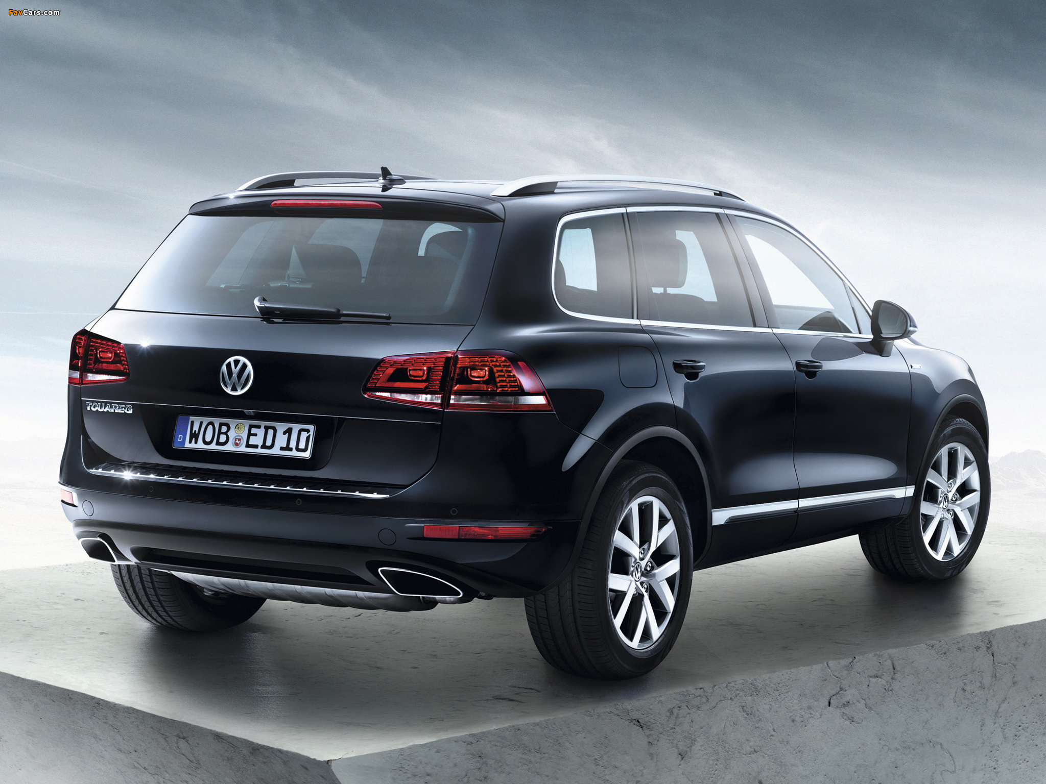 Volkswagen Touareg Edition X 2012 wallpapers (2048 x 1536)