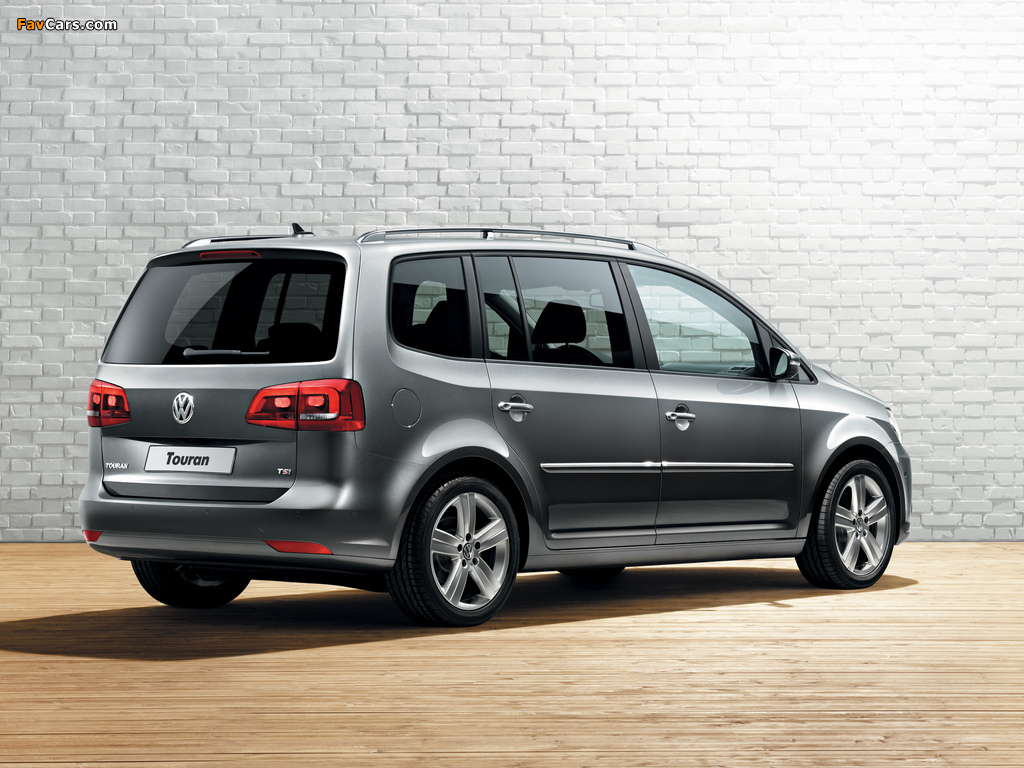 Images of Volkswagen Touran 2010 (1024 x 768)