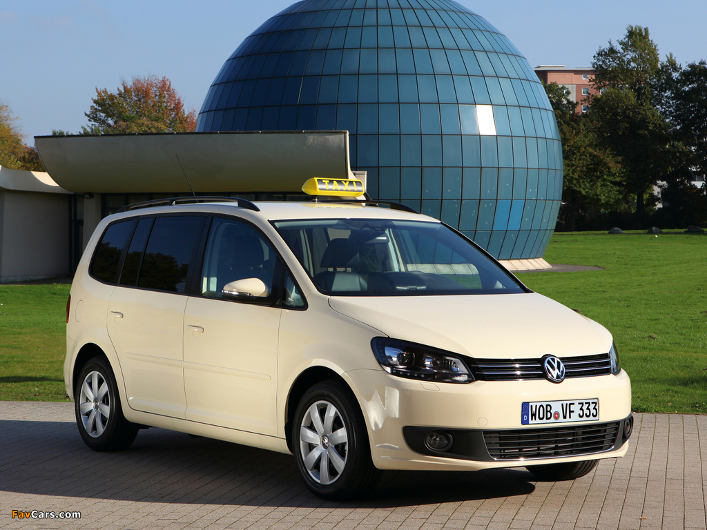 Images of Volkswagen Touran Taxi 2010 (1024 x 768)