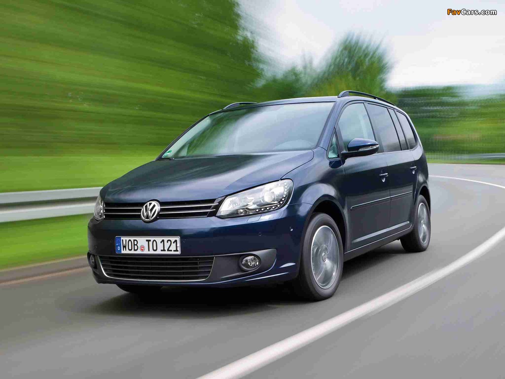 Photos of Volkswagen Touran EcoFuel 2010 (1024 x 768)