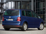 Pictures of Volkswagen Touran EcoFuel 2007–10