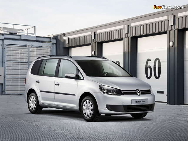 Pictures of Volkswagen Touran Van 2011 (640 x 480)