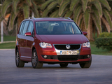 Volkswagen Touran 2006–10 images