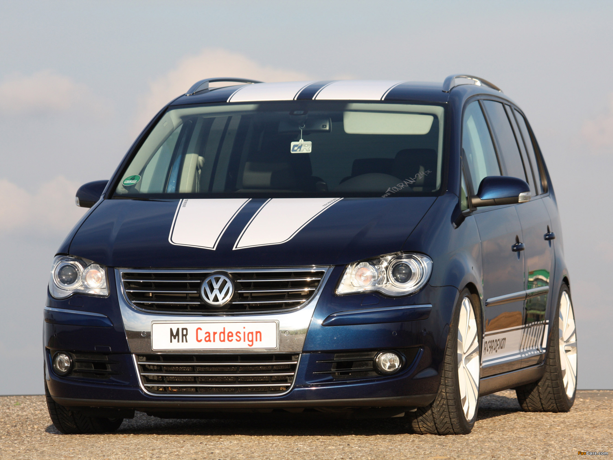 MR Car Design Volkswagen Touran Winter Edition 2009 images (2048 x 1536)