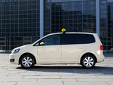 Volkswagen Touran Taxi 2010 images