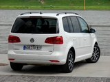 Volkswagen Touran TDI BlueMotion 2010 wallpapers