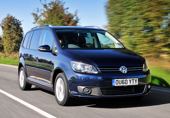 Volkswagen Touran UK-spec 2010 wallpapers