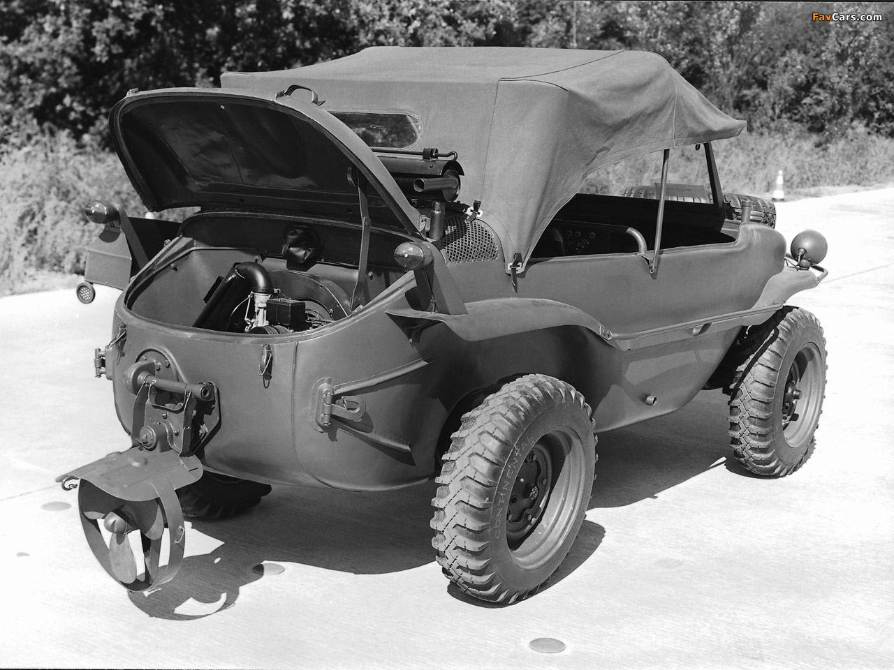 Images of Volkswagen Type 166 Schwimmwagen 1942–44 (1280 x 960)