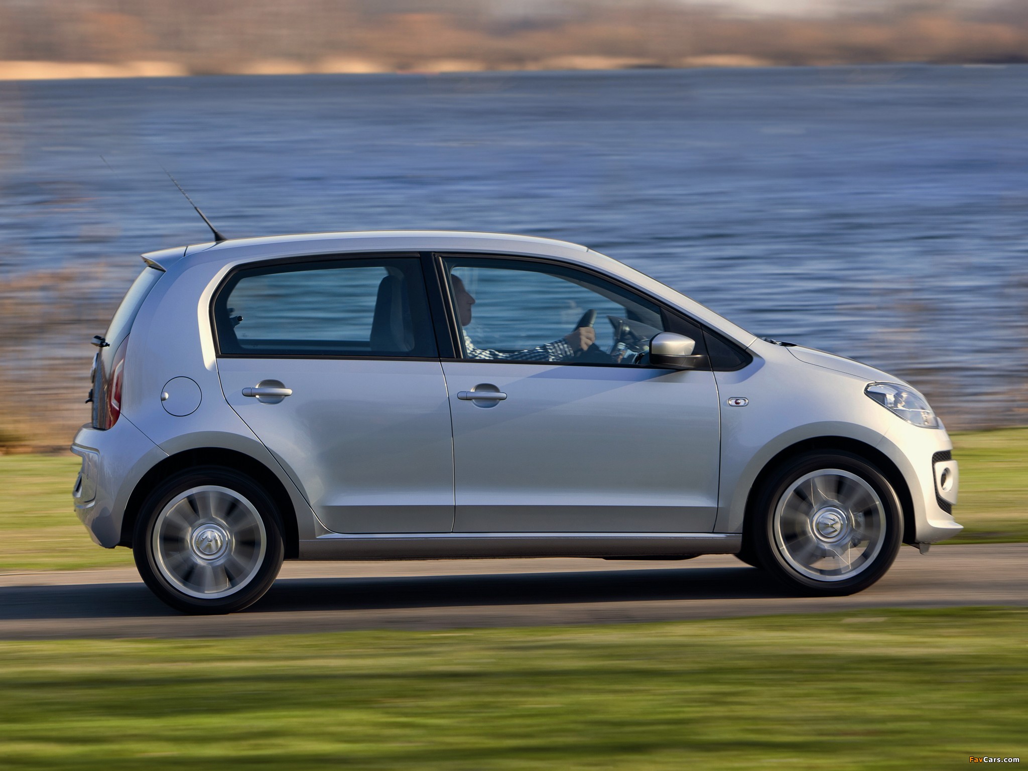 Images of Volkswagen up! 5-door 2012 (2048 x 1536)